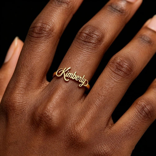 Anel em Cursivo Ajustável com Nome Personalizado | Joia Elegante em Aço Inoxidável