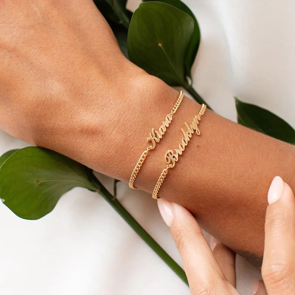 Pulseira de Corrente Dourada com Nome Personalizado | Joia em Aço Inoxidável
